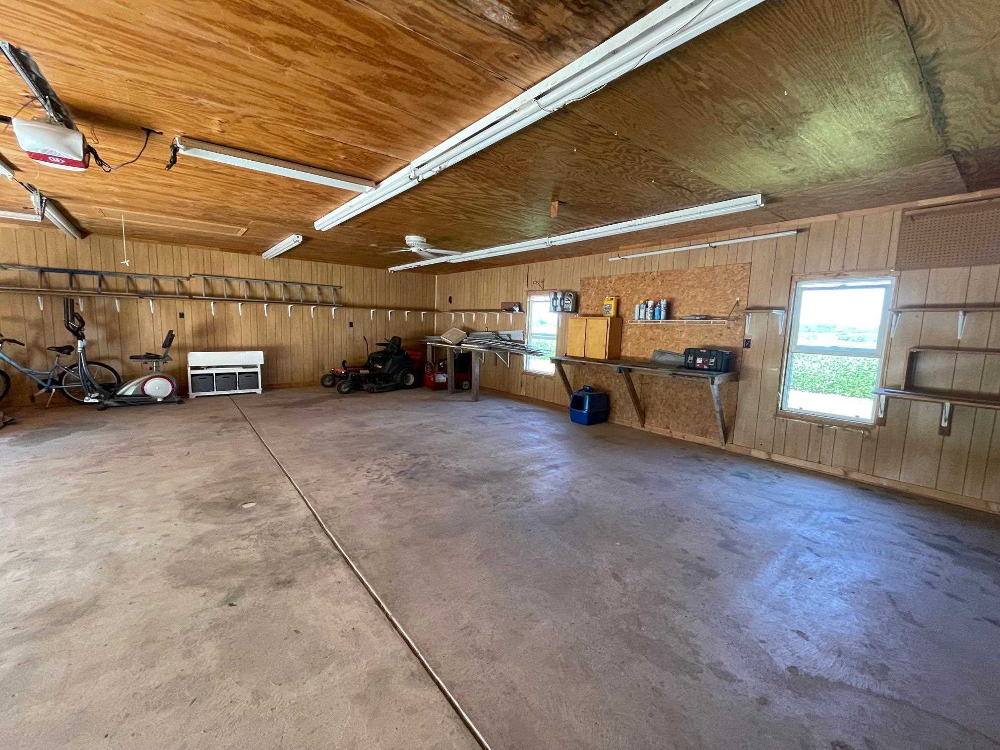 5225 East Station Road Roanoke, IN 46783 - Photo 24 of 28 Gallery Image 24
