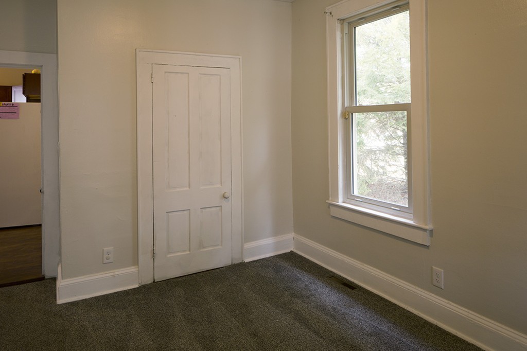 10 George Street Webster, MA 01570 - Photo 17 of 20 Gallery Image 17