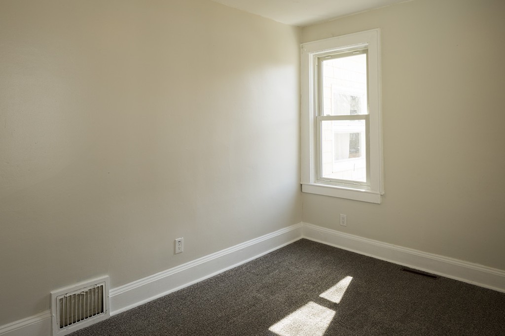 10 George Street Webster, MA 01570 - Photo 10 of 20 Gallery Image 10