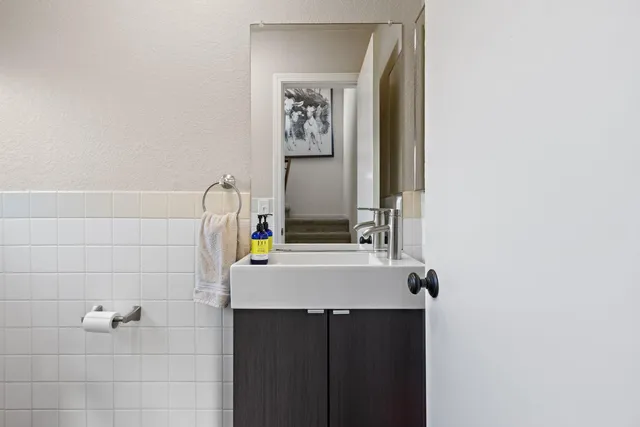 $530,000 | 4101 Arlington Avenue, Sacramento, CA 95820