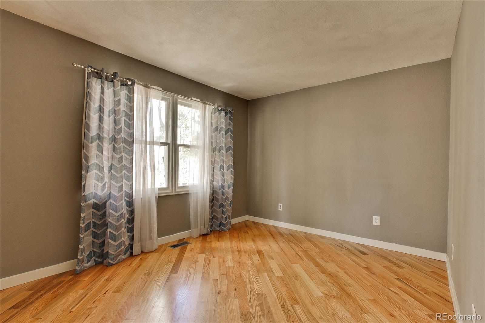 122 Ridge Road Ward, CO 80481 - Photo 11 of 35