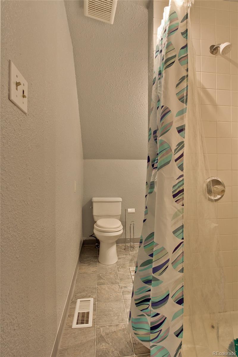 122 Ridge Road Ward, CO 80481 - Photo 21 of 35