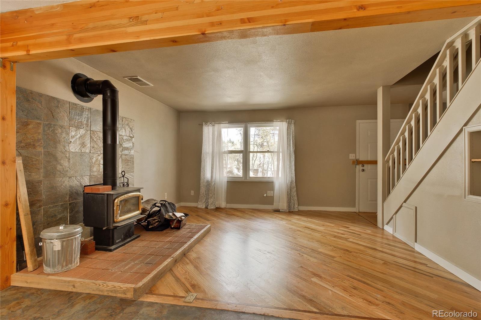 122 Ridge Road Ward, CO 80481 - Photo 4 of 35