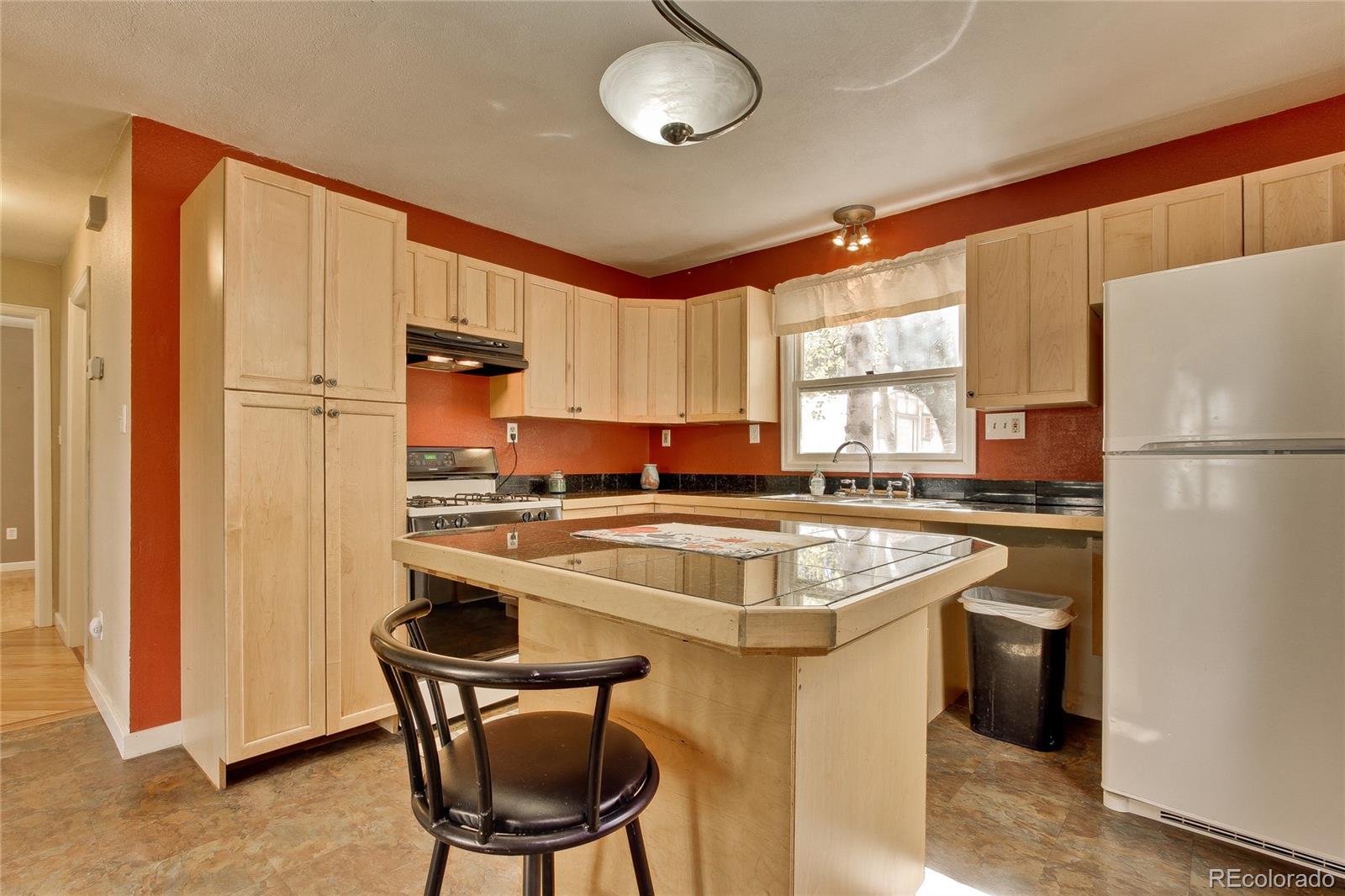 122 Ridge Road Ward, CO 80481 - Photo 8 of 35