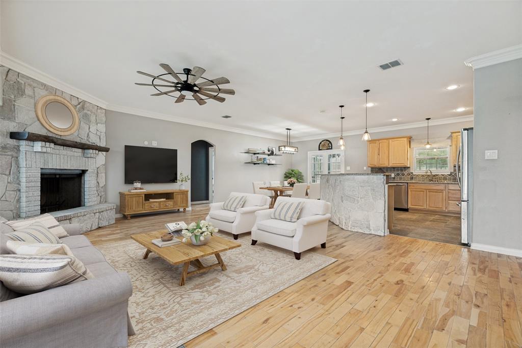 171 Chestnut Road Whitewright, TX 75491 - Photo 9 of 29
