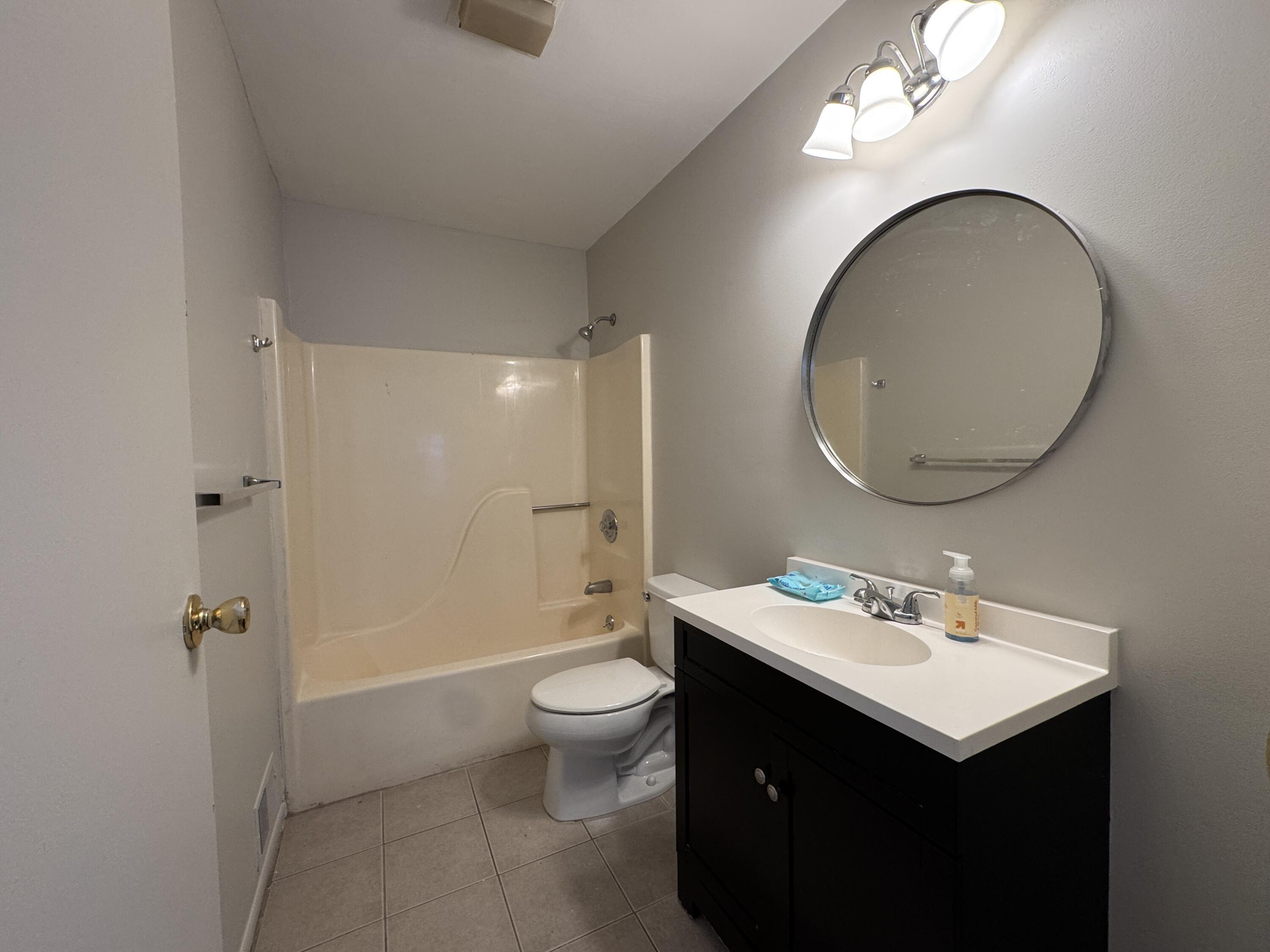 253 Massoit Street Clawson, MI 48017 - Photo 5 of 10 04