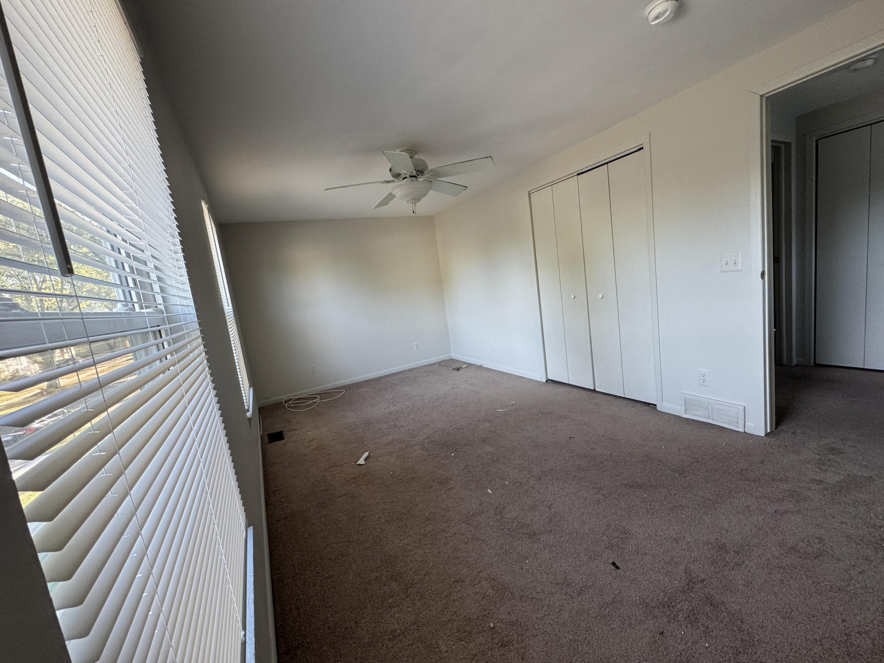 253 Massoit Street Clawson, MI 48017 - Photo 7 of 10 06