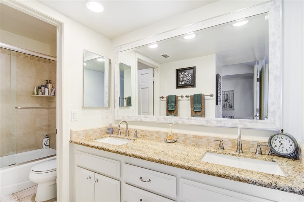 168 23rd Street, Unit D Costa Mesa, CA 92627 - Photo 24 of 41