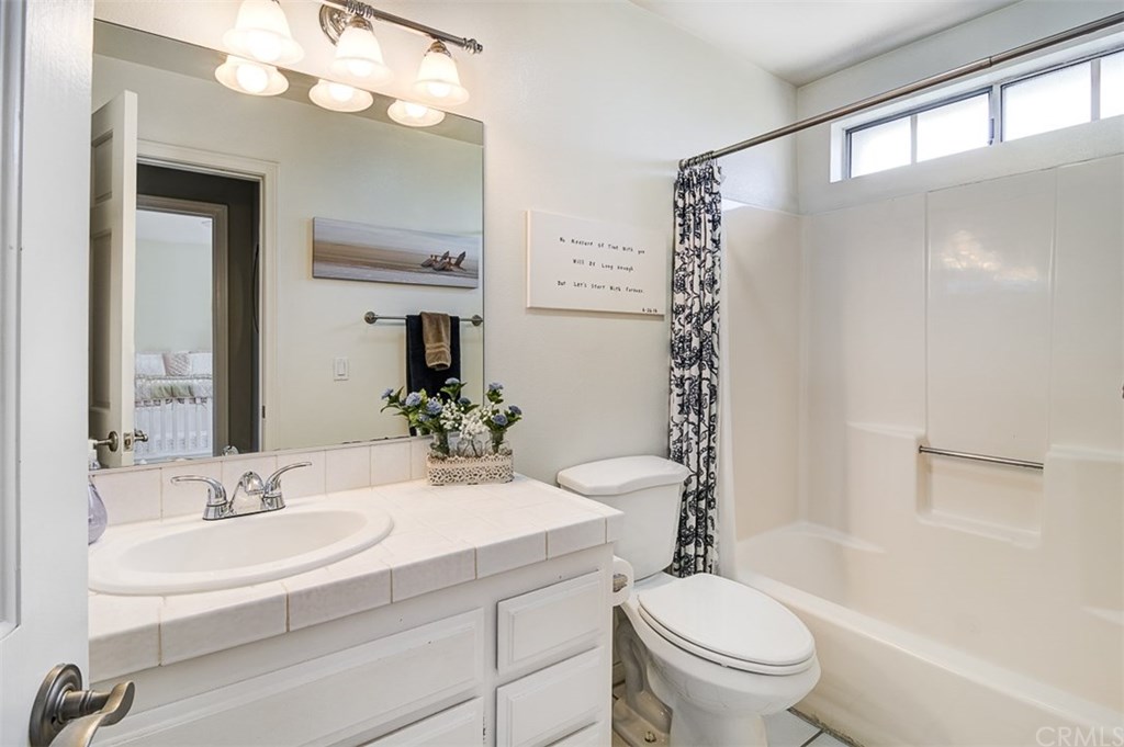 168 23rd Street, Unit D Costa Mesa, CA 92627 - Photo 26 of 41