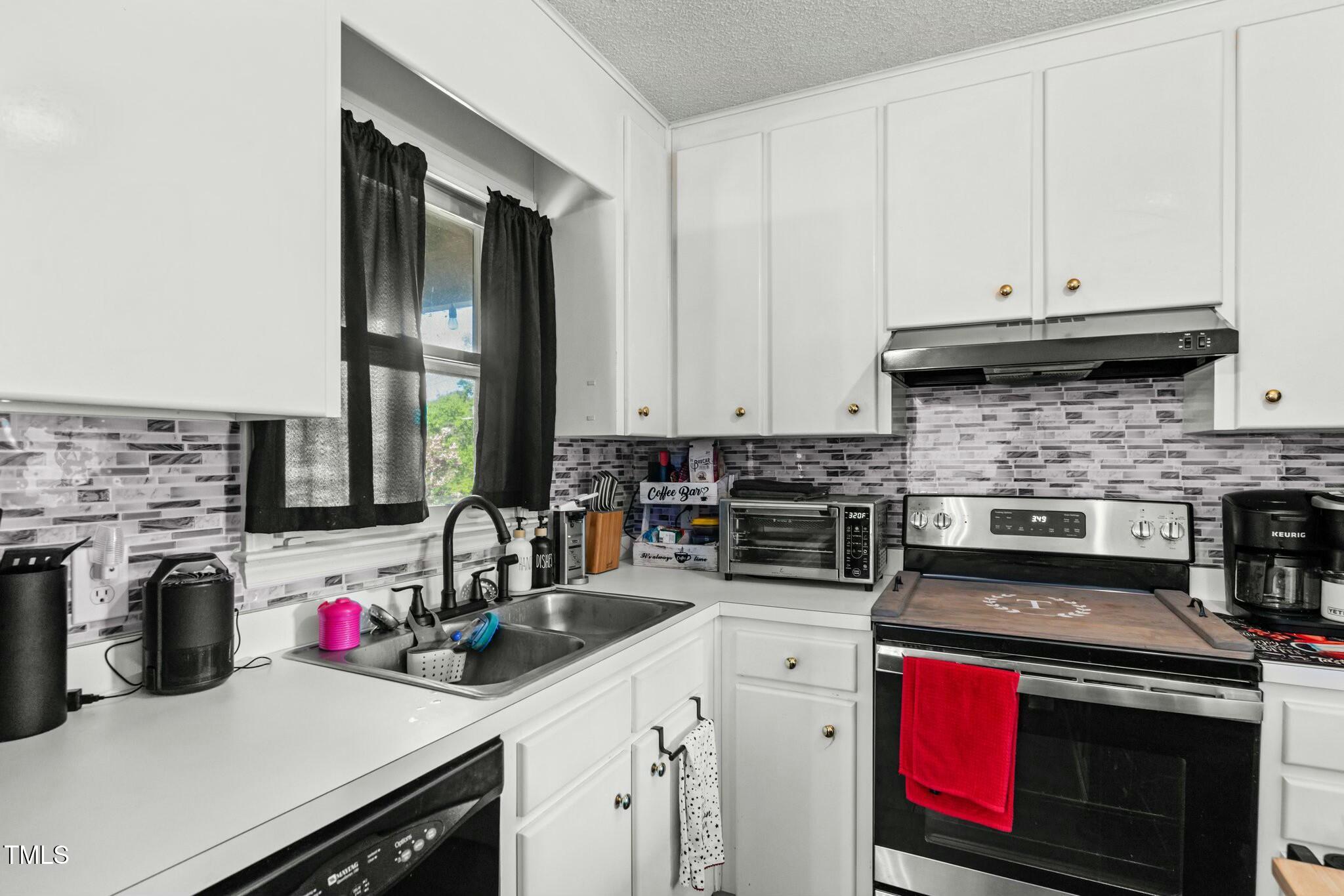 20 Sanders Road Benson, NC 27504 - Photo 25 of 45 tempImageTCBArs