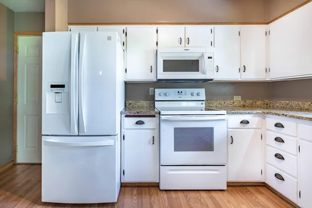 $399,900 | 24519 East Rivers Bend Road, Fergus Falls, MN 56537