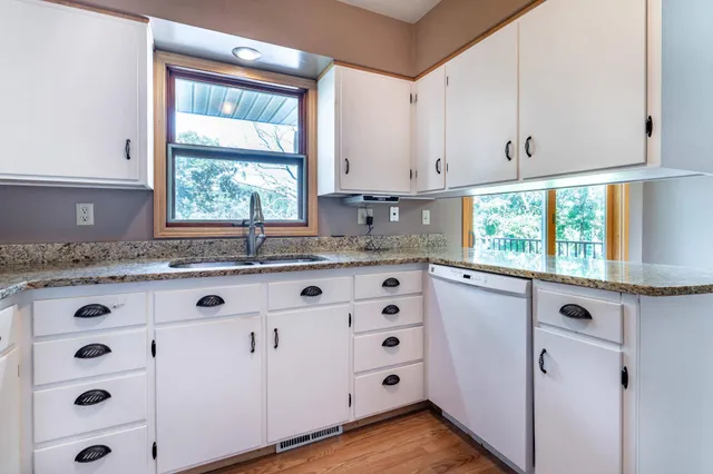 $399,900 | 24519 East Rivers Bend Road, Fergus Falls, MN 56537