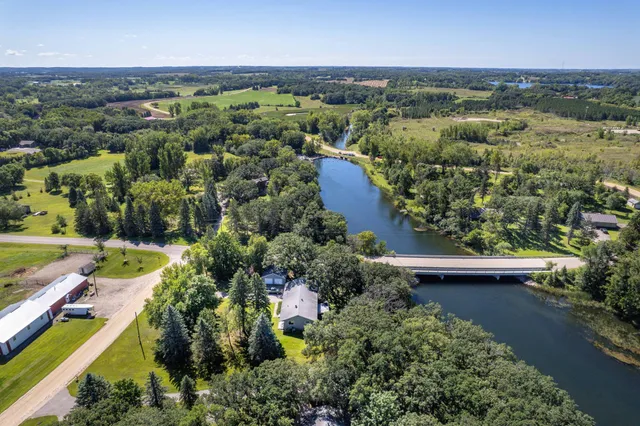$399,900 | 24519 East Rivers Bend Road, Fergus Falls, MN 56537