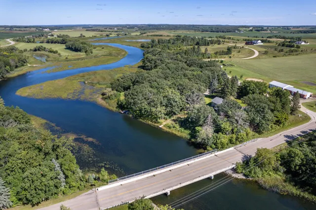 $399,900 | 24519 East Rivers Bend Road, Fergus Falls, MN 56537