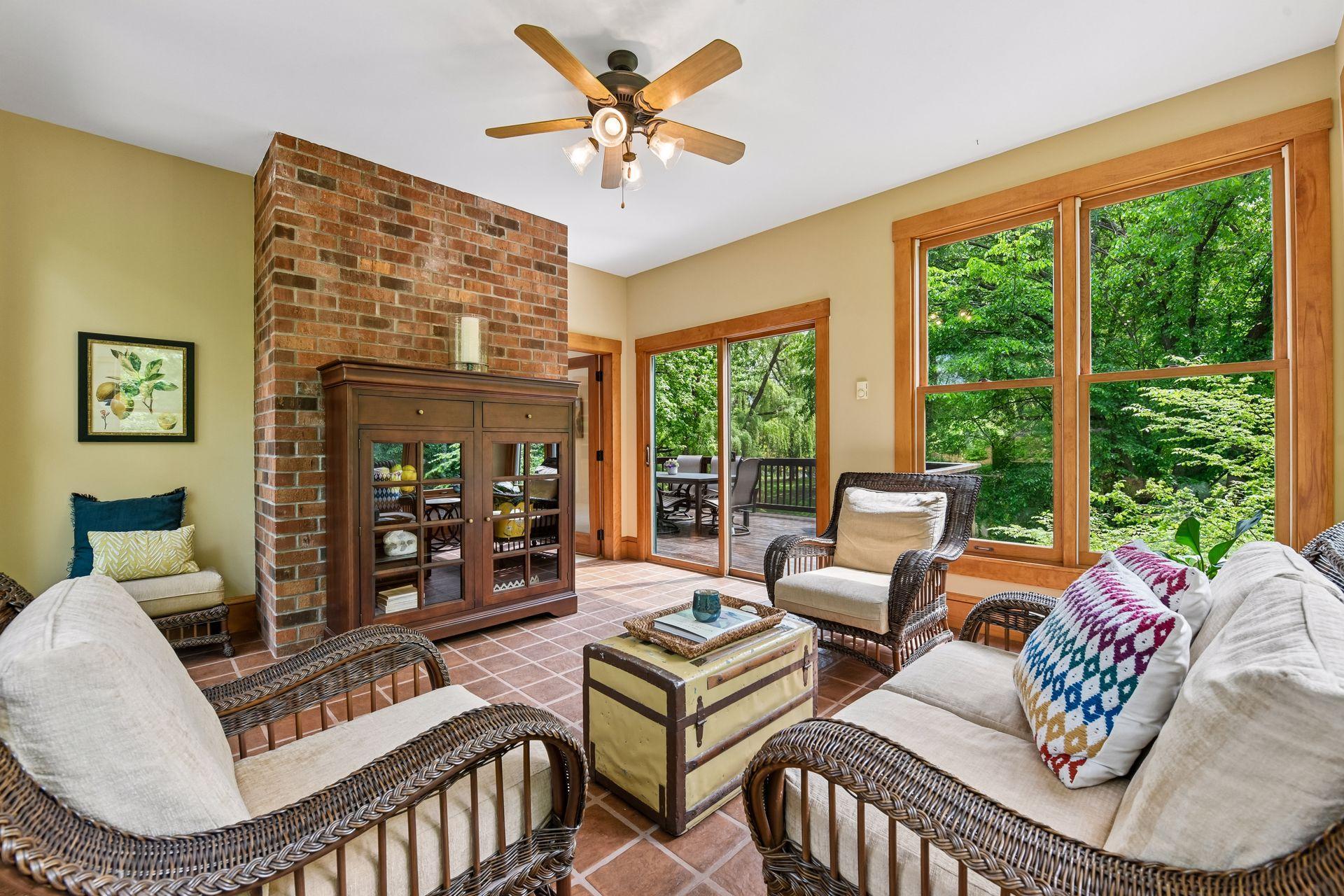 4845 Hamilton Road Minnetonka, MN 55345 - Photo 11 of 47