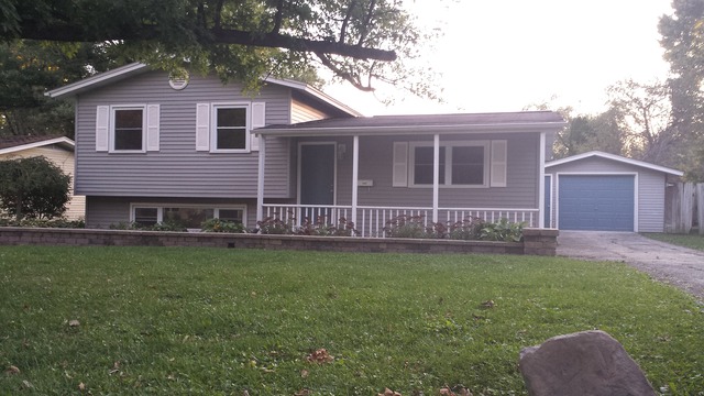9 Woodcliff Road Montgomery, IL 60538 - Photo 1 of 15 Gallery Image 1