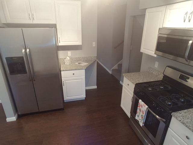 9 Woodcliff Road Montgomery, IL 60538 - Photo 6 of 15 Gallery Image 6