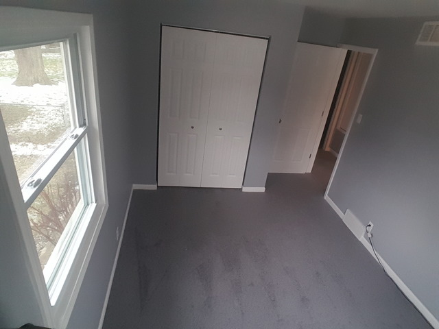 9 Woodcliff Road Montgomery, IL 60538 - Photo 8 of 15 Gallery Image 8