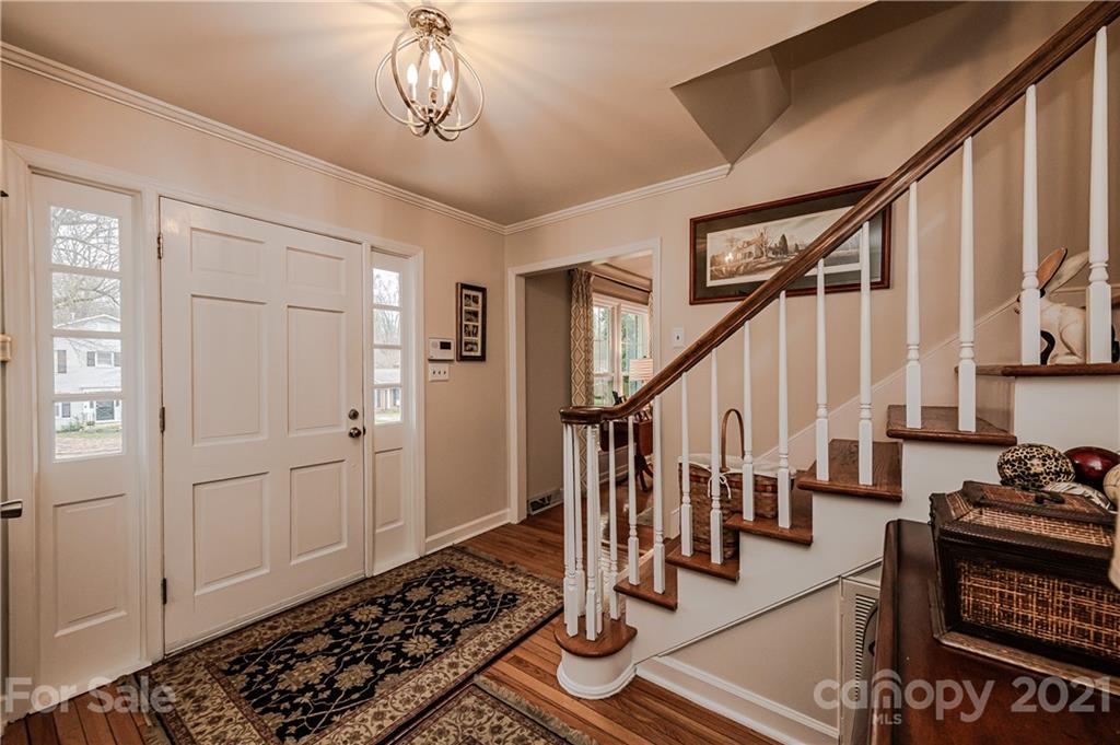 3615 Round Oak Road Charlotte, NC 28210 - Photo 4 of 41 Gallery Image 4