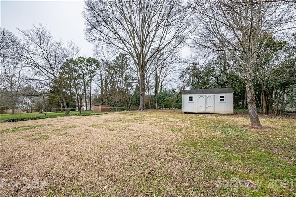 3615 Round Oak Road Charlotte, NC 28210 - Photo 36 of 41 Gallery Image 36