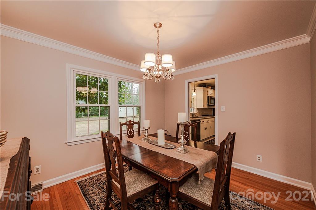 3615 Round Oak Road Charlotte, NC 28210 - Photo 7 of 41 Gallery Image 7