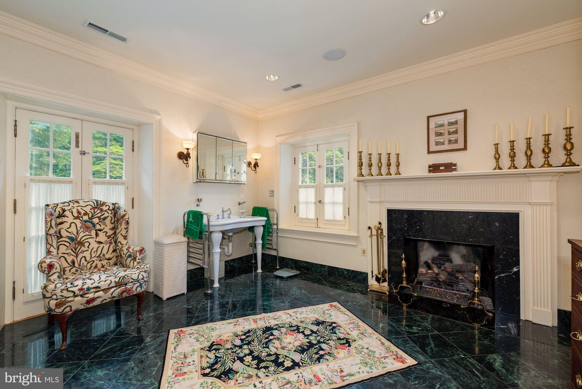 22876 Foxcroft Road Middleburg, VA 20117 - Photo 12 of 41 Gallery Image 12