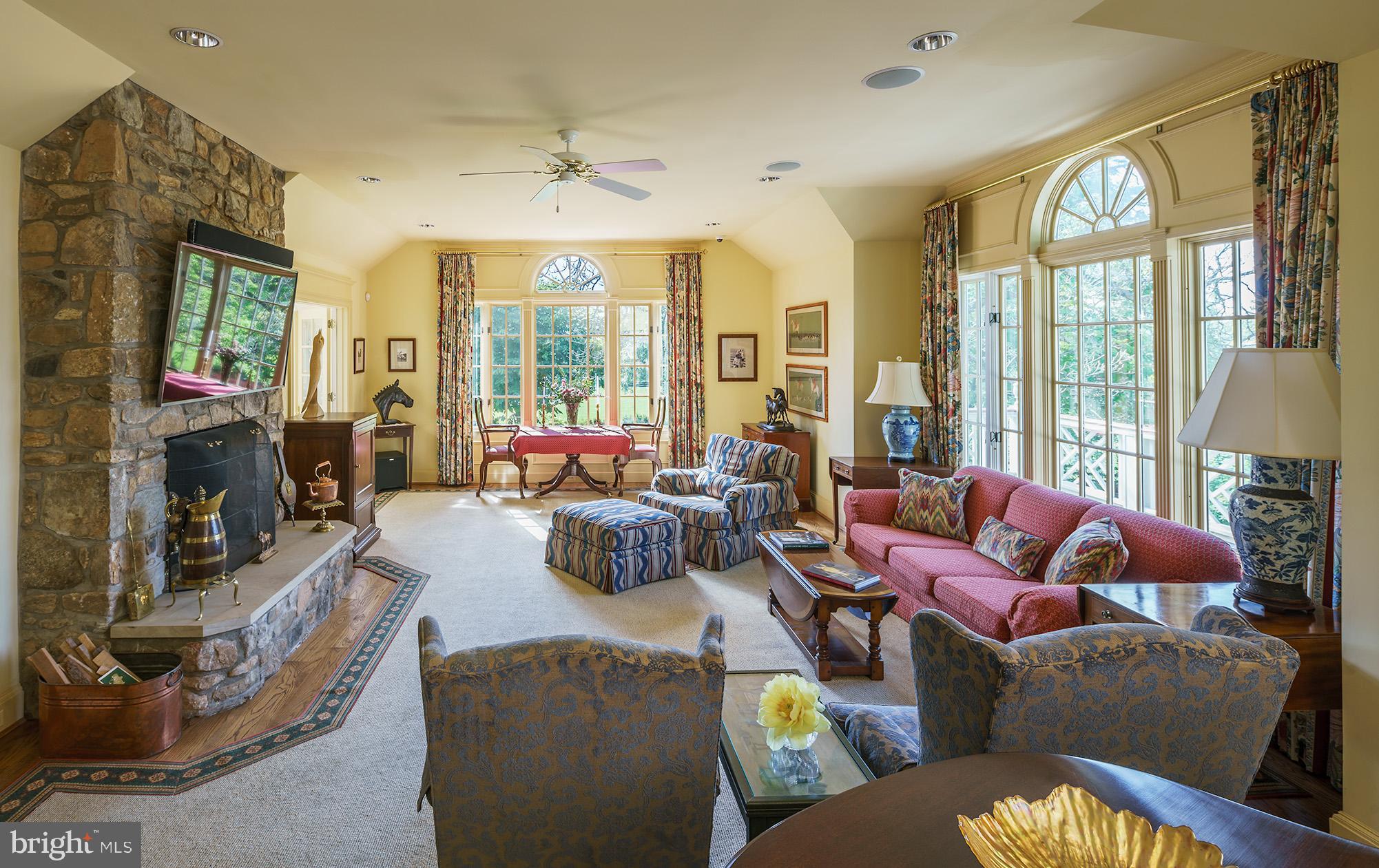 22876 Foxcroft Road Middleburg, VA 20117 - Photo 5 of 41 Gallery Image 5