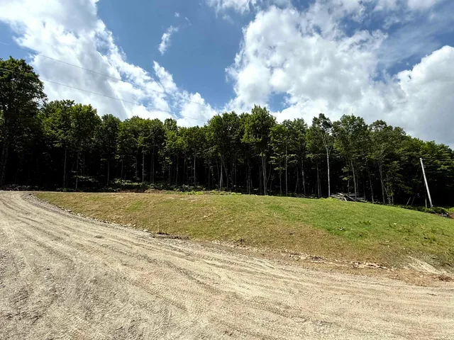 $249,900 | - Foliage Lane, Orleans, VT 05860