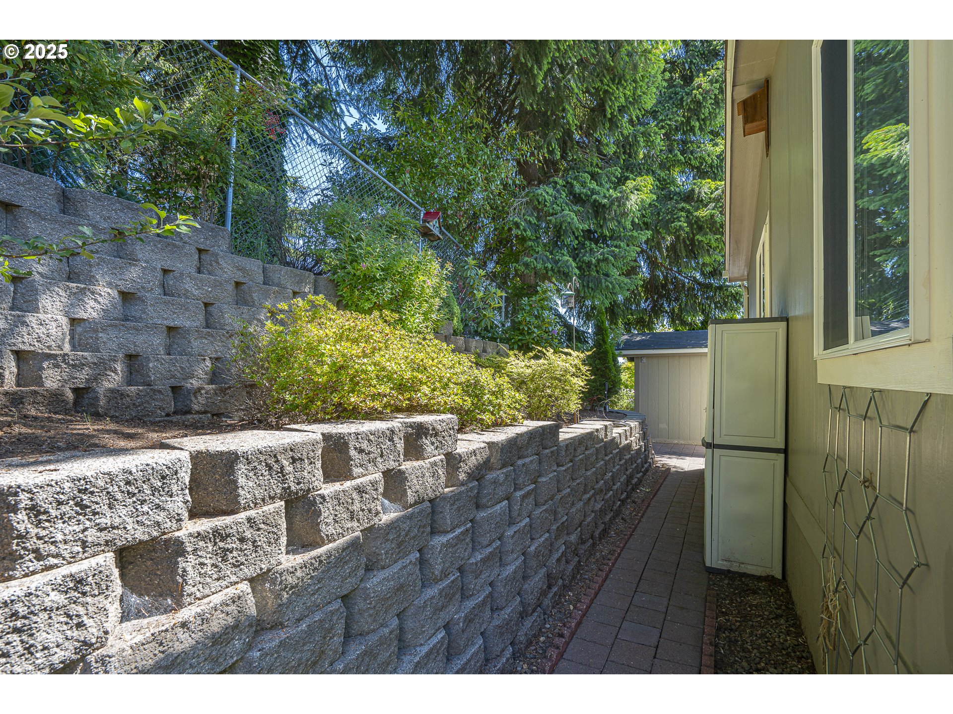 1630 Wallace Road Northwest, Unit 9 Salem, OR 97304 - Photo 26 of 31 Gallery Image 26