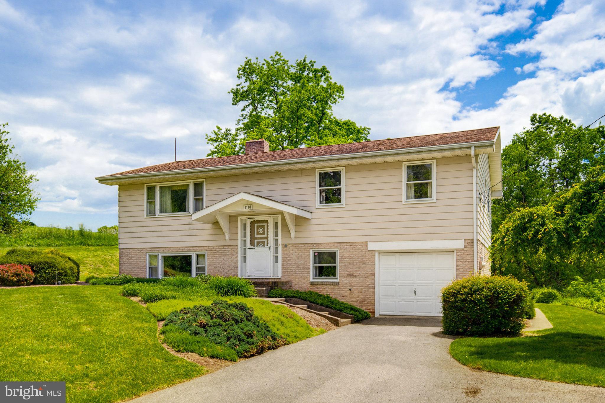 1110 Lombard Road Red Lion, PA 17356 - Photo 3 of 38 Front photo 2