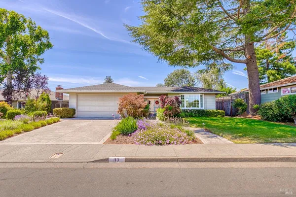 $799,000 | 113 Valley Oaks Drive, Santa Rosa, CA 95409