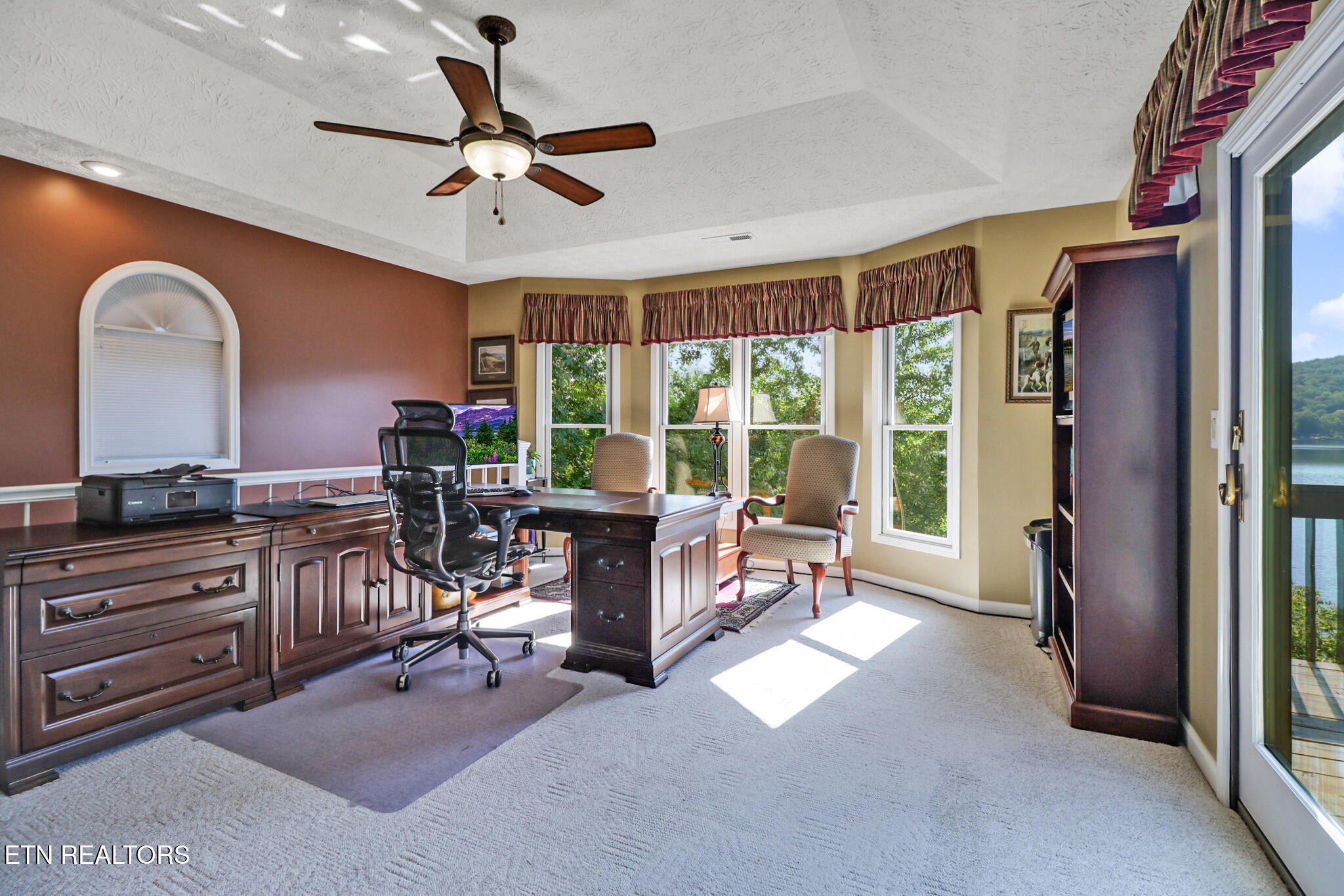 16 Victoria Way Crossville, TN 38558 - Photo 30 of 60 a living room with furniture and a large window
