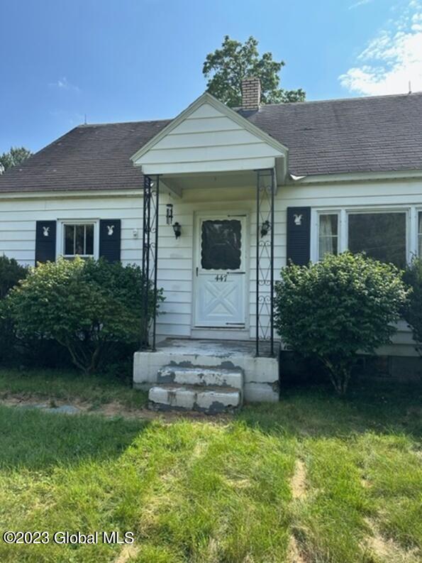 447 McQuade Road Amsterdam, NY 12010 - Photo 1 of 10 IMG_3668