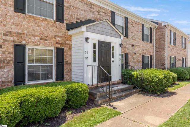 $299,500 | 925 Cleveland Street, Unit 57, Greenville, SC 29601