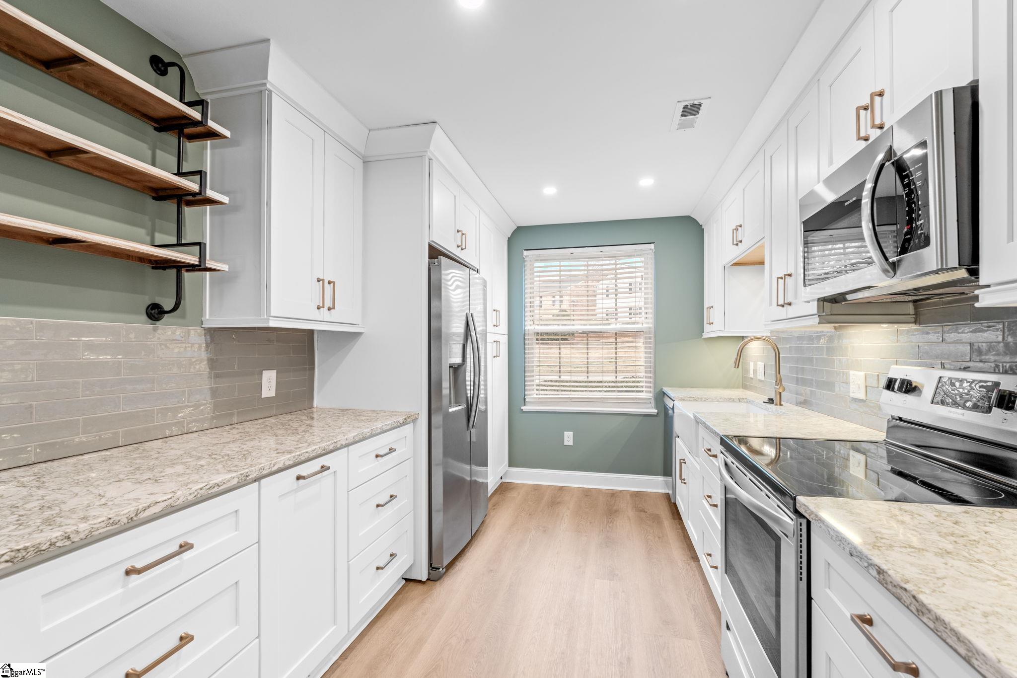 925 Cleveland Street, Unit 57 Greenville, SC 29601 - Photo 32 of 35