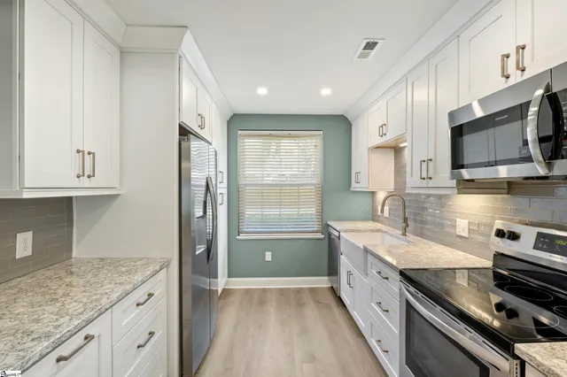 $299,500 | 925 Cleveland Street, Unit 57, Greenville, SC 29601