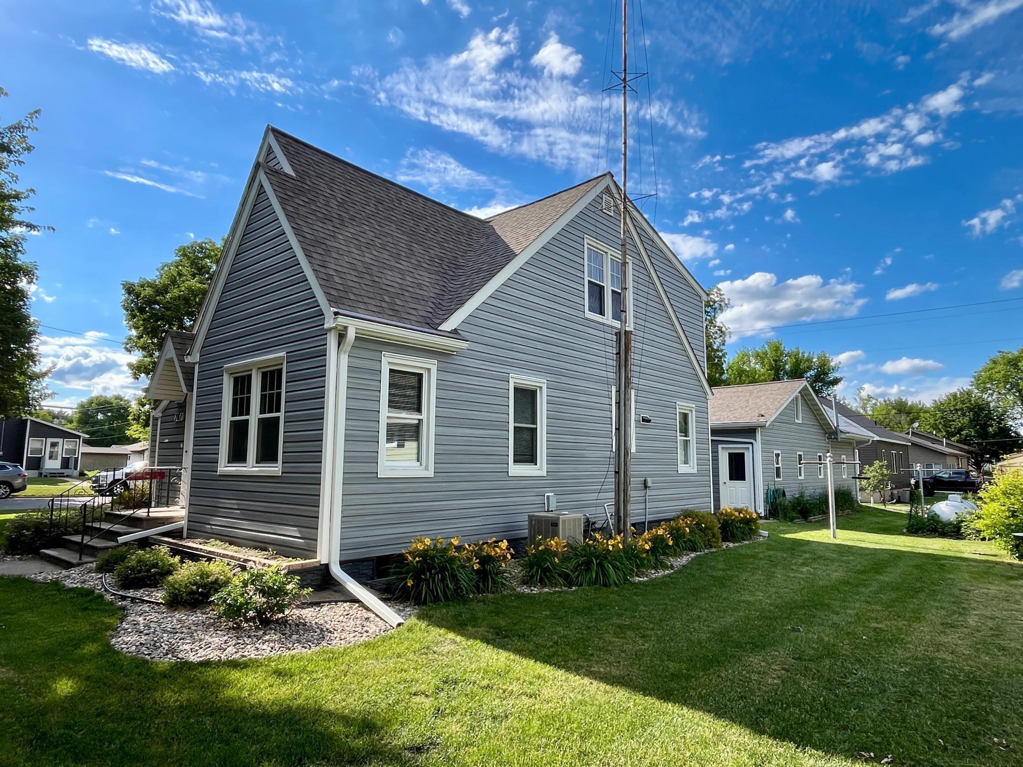761 Main Street Wabasso, MN 56293 - Photo 3 of 53