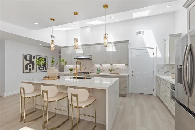 $1,798,995 | 2552 Castleton Drive, San Jose, CA 95148