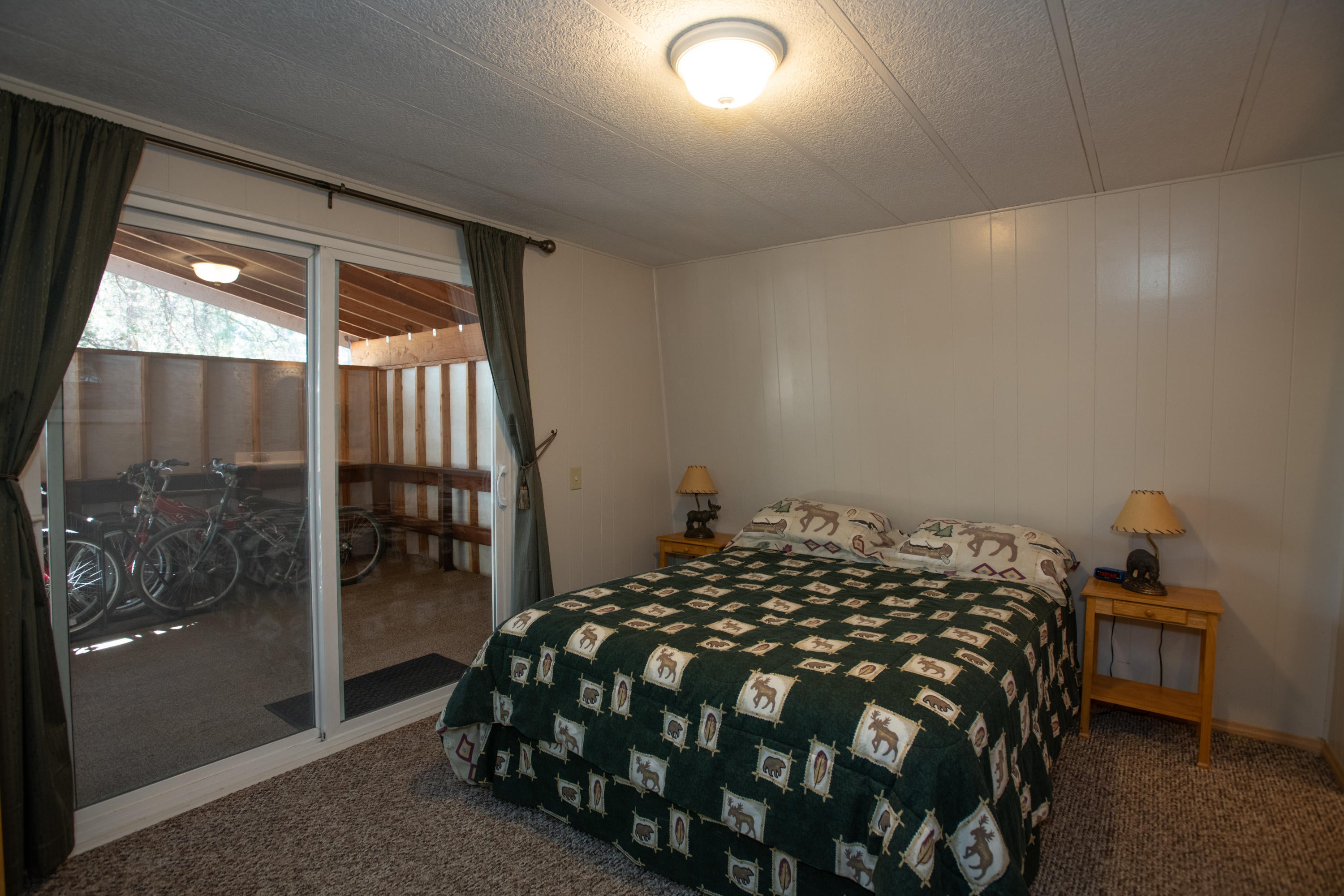 17031 Azusa Road Bend, OR 97707 - Photo 12 of 27 090220_0099 copy