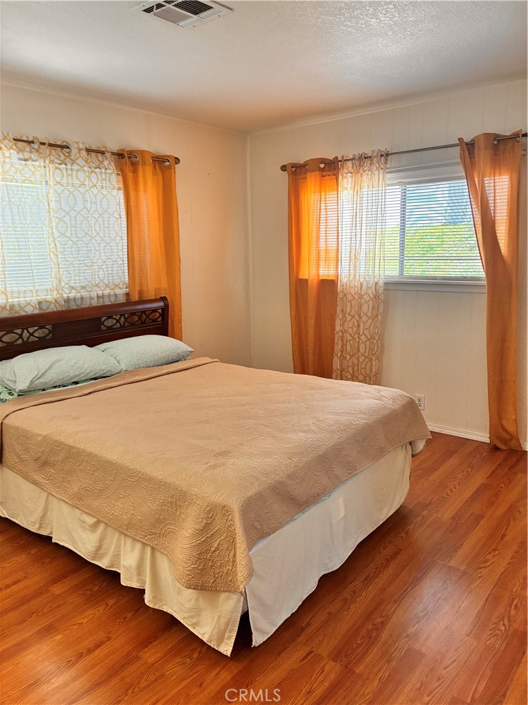 31130 South General Kearny Road, Unit 18 Temecula, CA 92591 - Photo 31 of 37 Master Bedroom