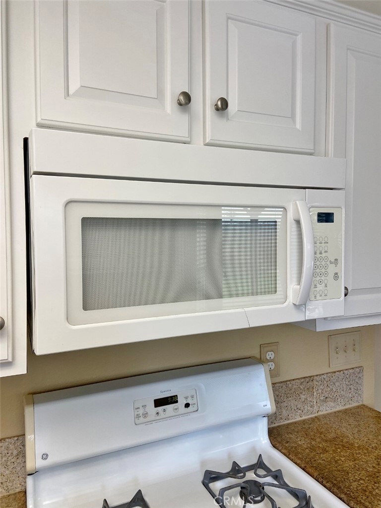 4649 Marblehead Bay Drive Oceanside, CA 92057 - Photo 10 of 49