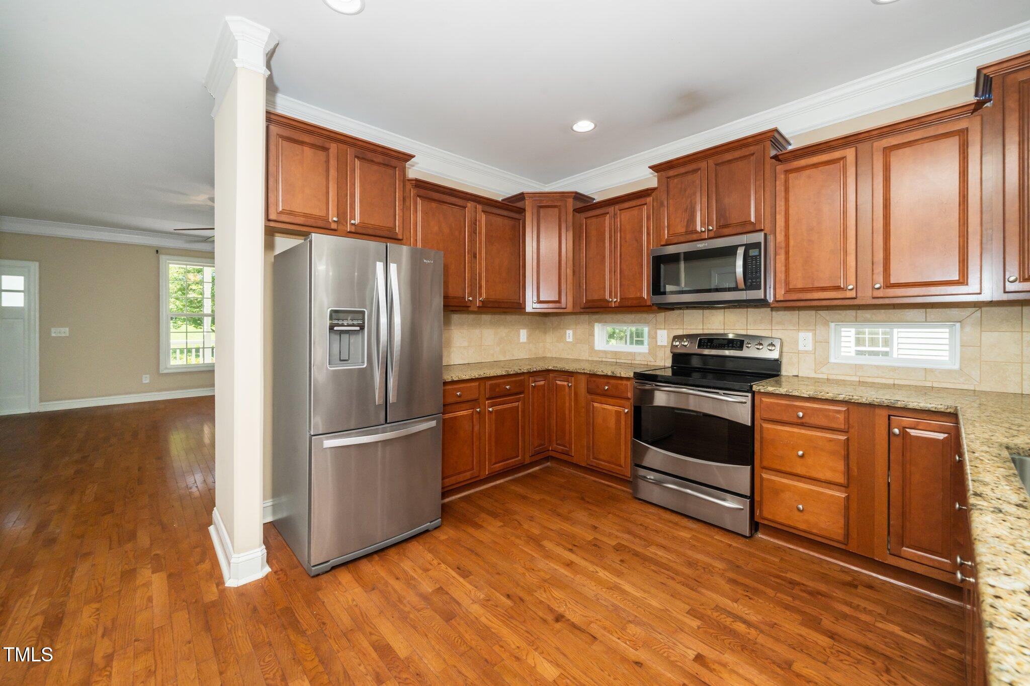11612 Leesville Road Raleigh, NC 27613 - Photo 10 of 32 10-Kitchen