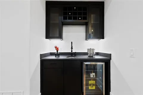 $430,000 | 510 Avenue L, Dallas, TX 75203