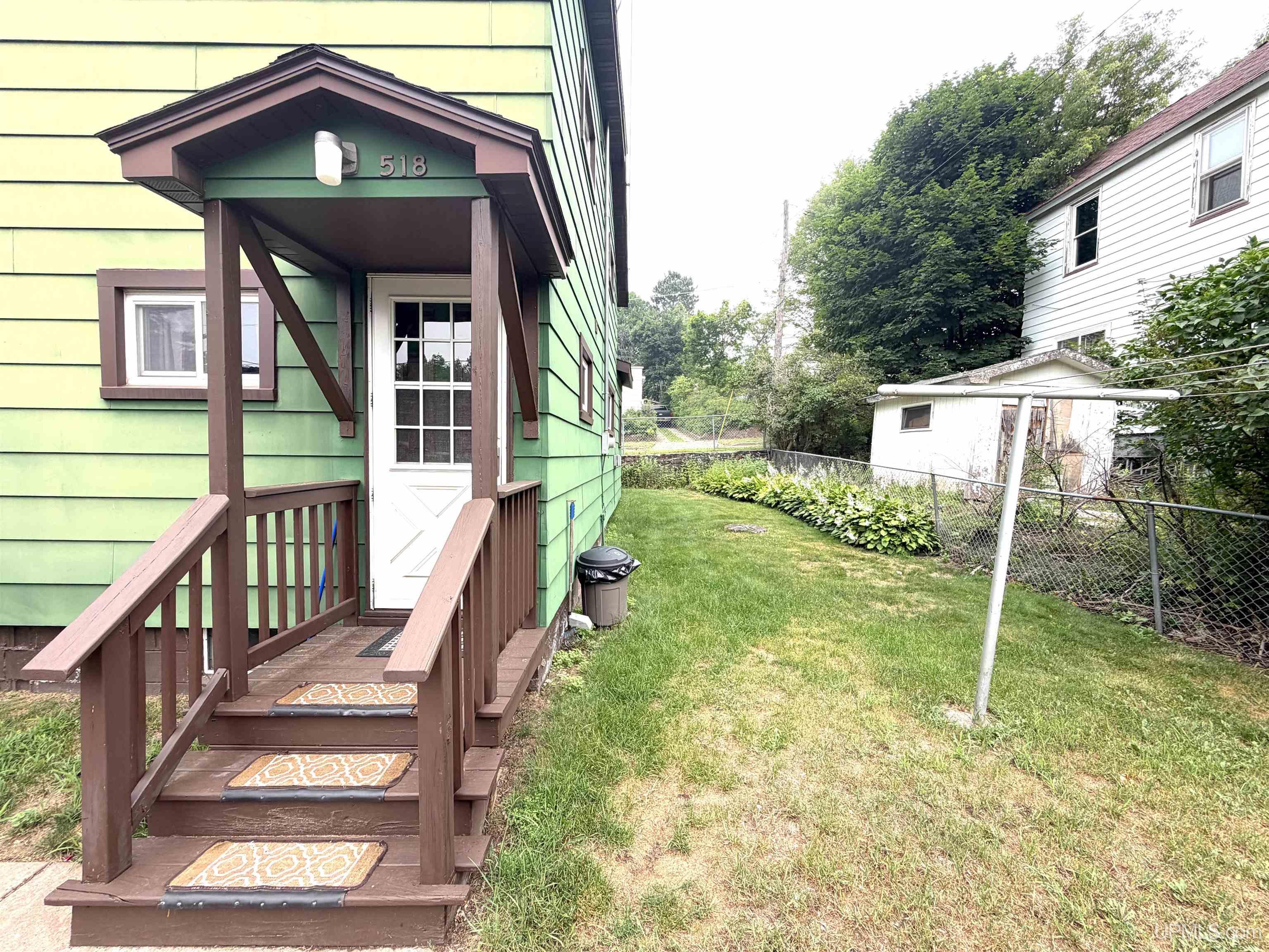 518 East Ridge Street Ishpeming, MI 49849 - Photo 23 of 47