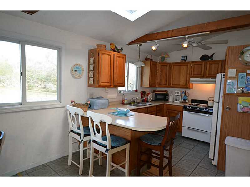 692 Corn Neck Road Block Island, RI 02807 - Photo 3 of 11 Kitchen.