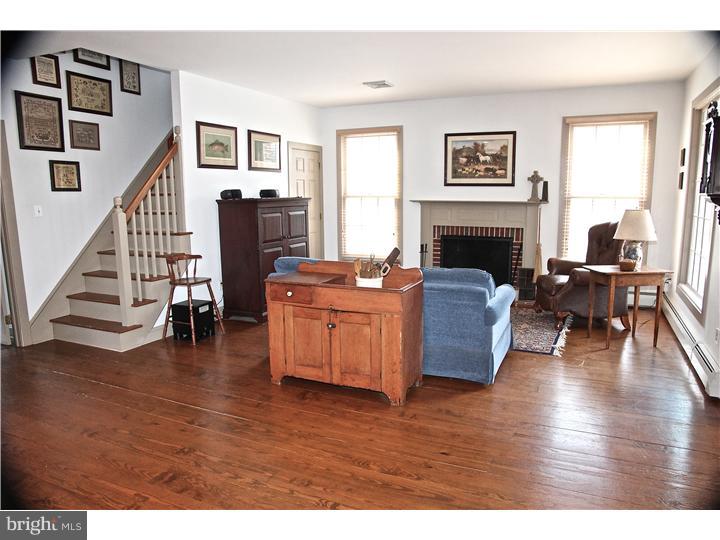 150 Grubb Road Pottstown, PA 19465 - Photo 12 of 25 Family Room