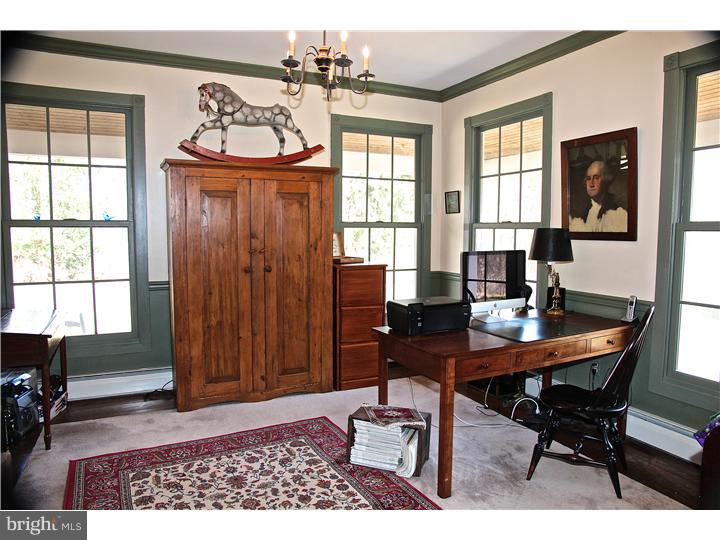 150 Grubb Road Pottstown, PA 19465 - Photo 14 of 25 Office / Study