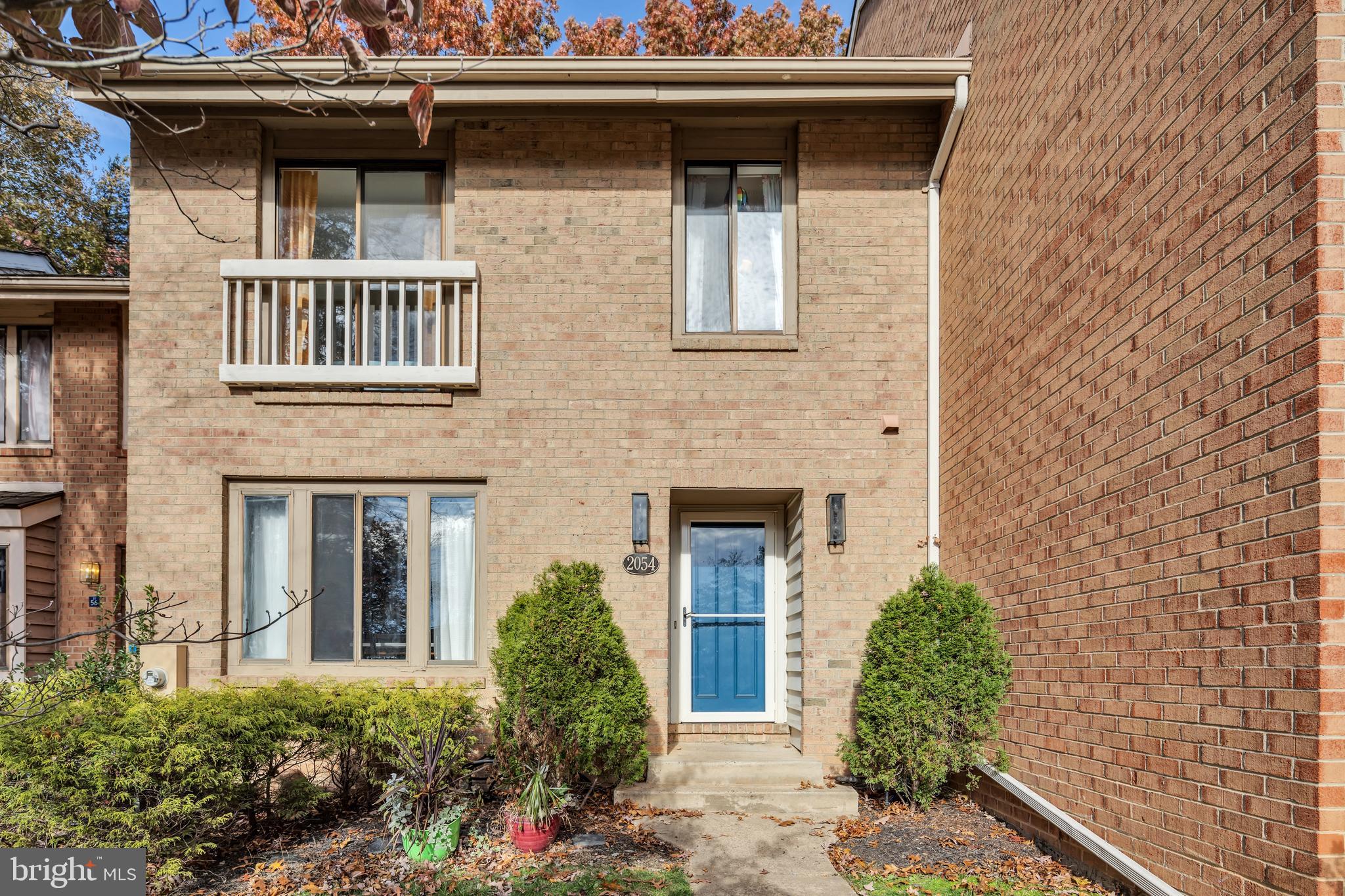 2054 Swans Neck Way Reston, VA 20191 - Photo 1 of 33