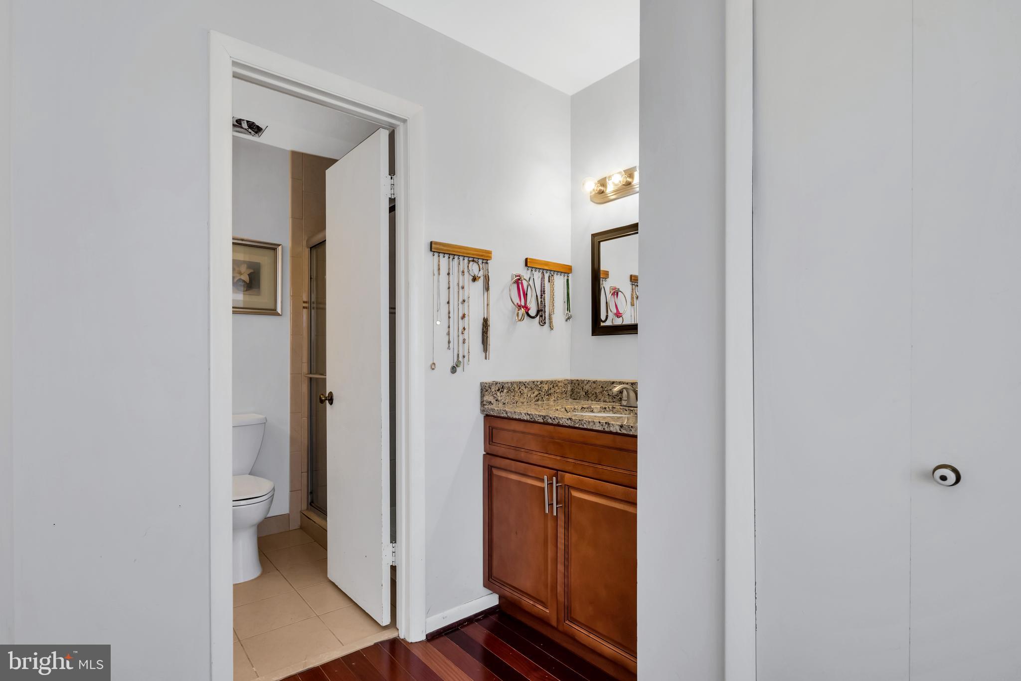 2054 Swans Neck Way Reston, VA 20191 - Photo 16 of 33