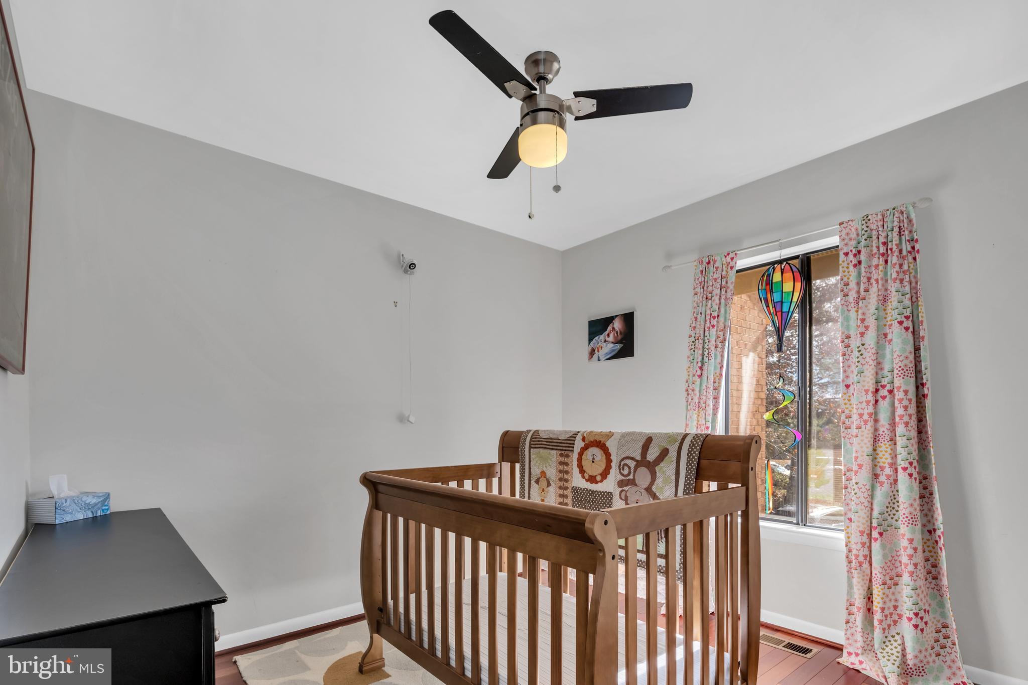 2054 Swans Neck Way Reston, VA 20191 - Photo 19 of 33